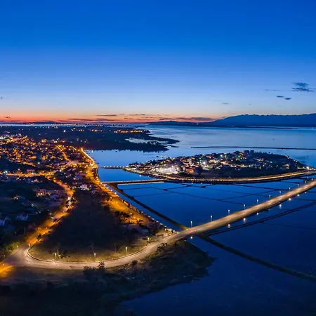 Вилла Dona Zadarvillas Нин