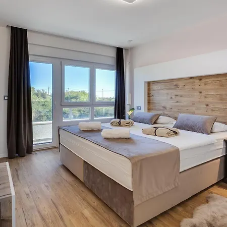 Dona Zadarvillas Villa *