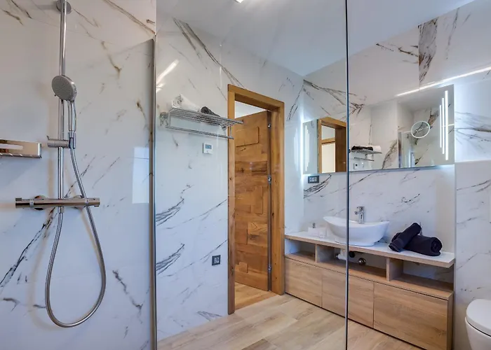 Dona Zadarvillas Вилла Нин